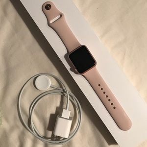 Series 1 38mm aluminum Apple Watch EUC